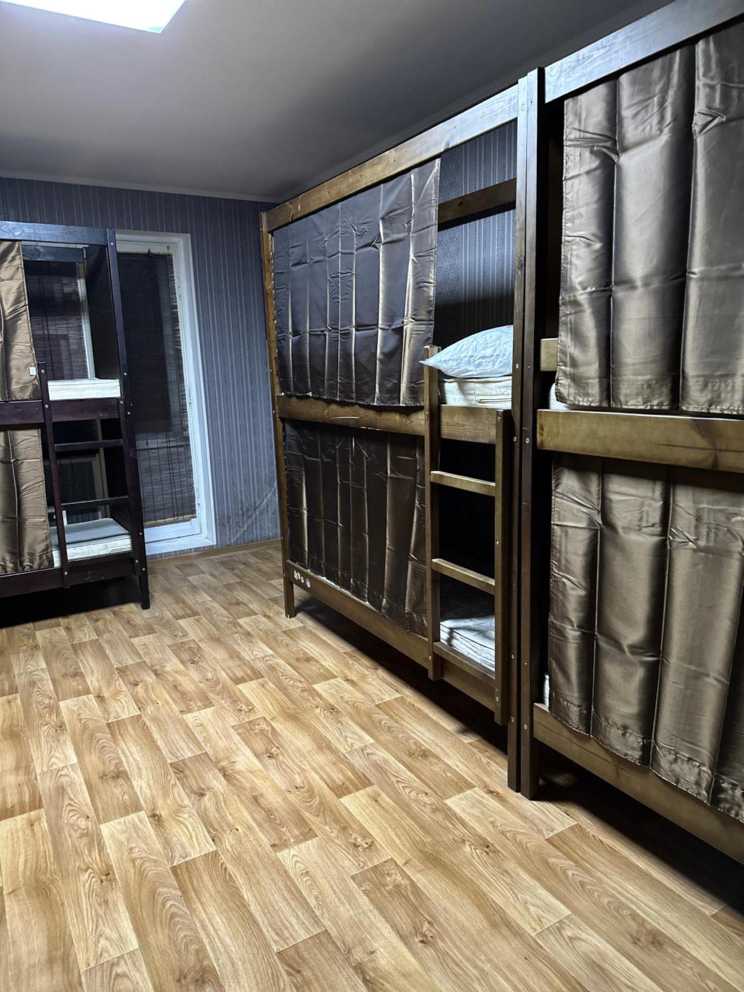 Ararat-Poznyaki Hostel Kyjev Exteriér fotografie