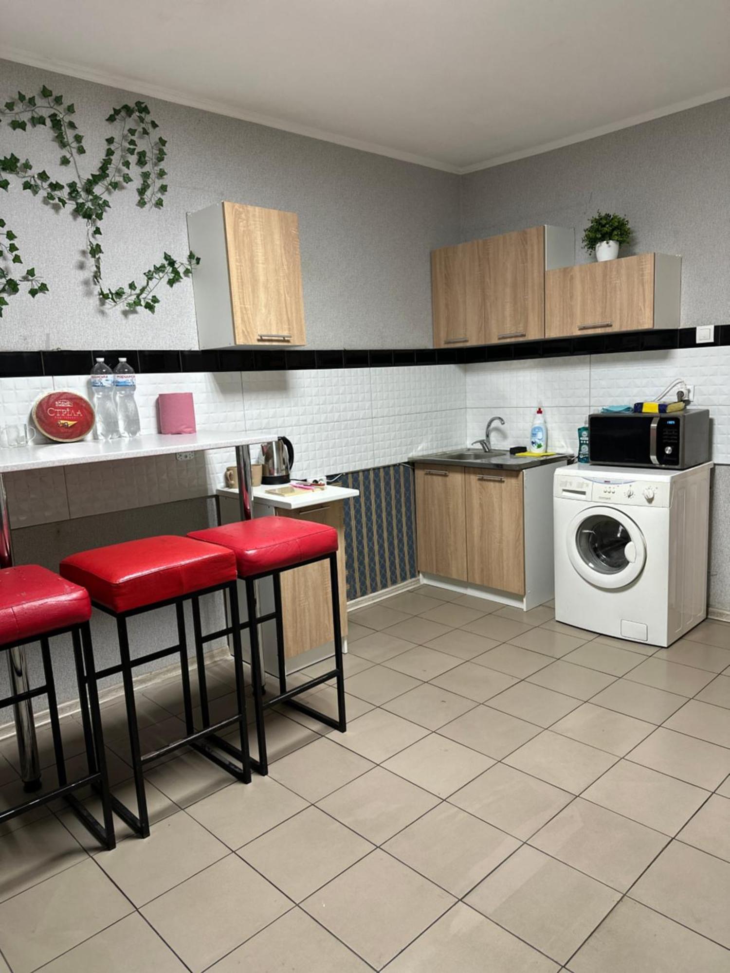 Ararat-Poznyaki Hostel Kyjev Exteriér fotografie